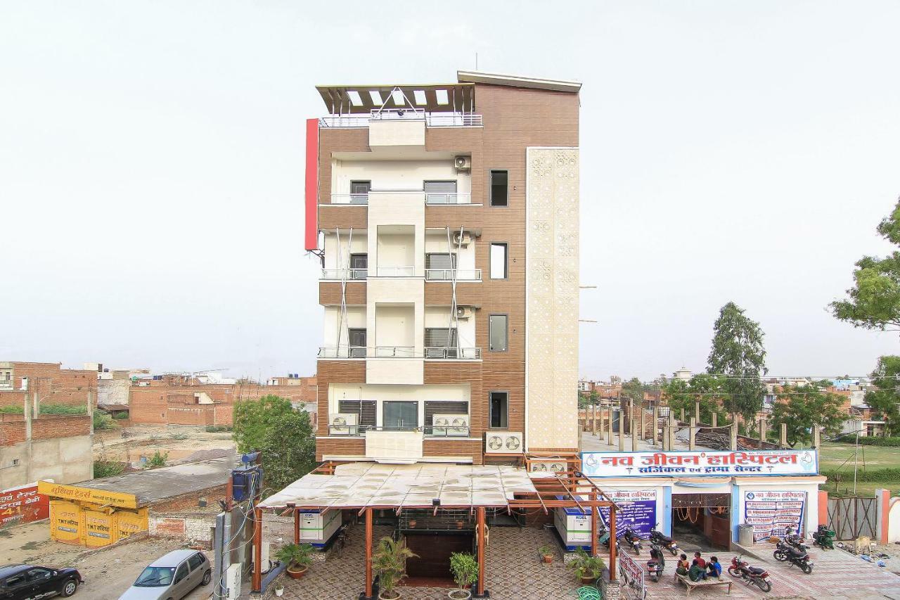 Capital O 15422 Shiva Inn Unnao Exterior foto